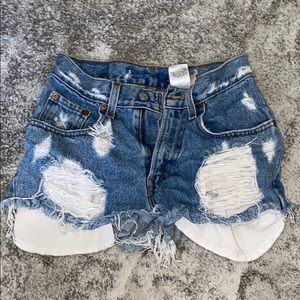Levi’s Relaxed 550 Denim Shorts